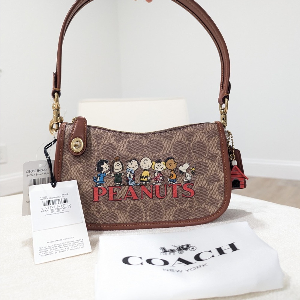 NWT - Limited Edition - Coach x Peanuts: Swinger 20 - CB082 - Coach Retail